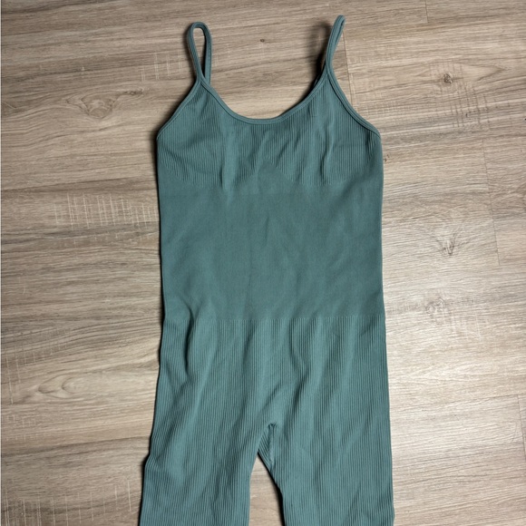 Black and Teal Jumpsuit Bodysuit Spaghetti strap tight fitting size S - Picture 5 of 6